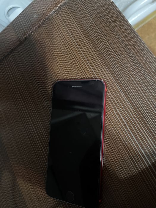 Iphone 8 в отличном состоянии