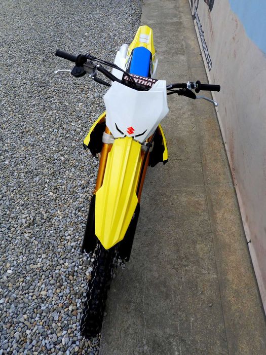 Lichidare Motocicleta Suzuki RM-Z 250 M3 2023 | Rate | Leasing