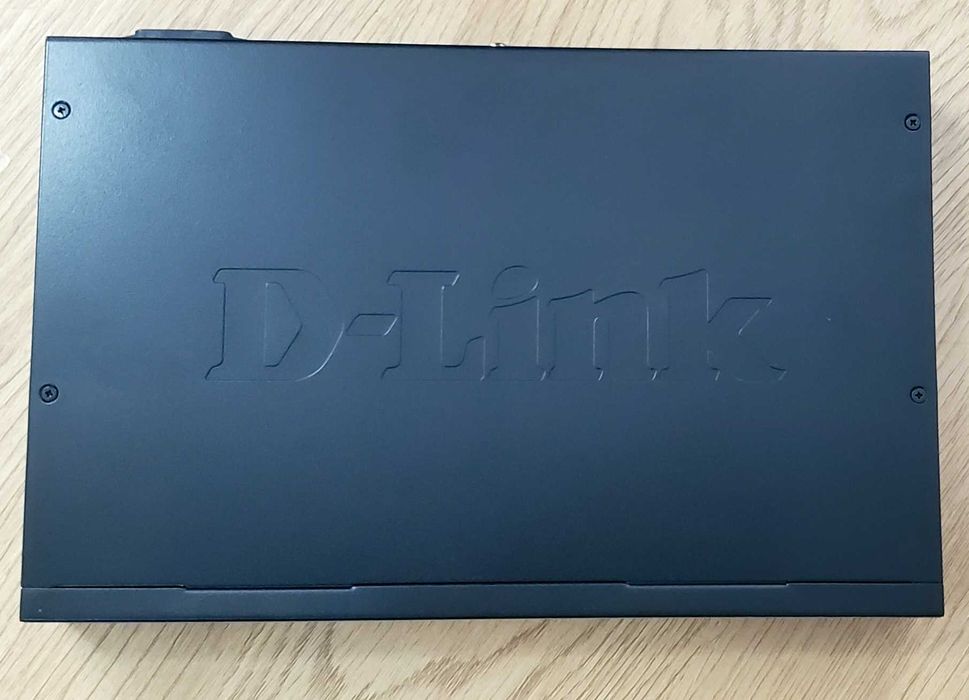 Суич: D-Link DGS-1024D - 24-Port Gigabit