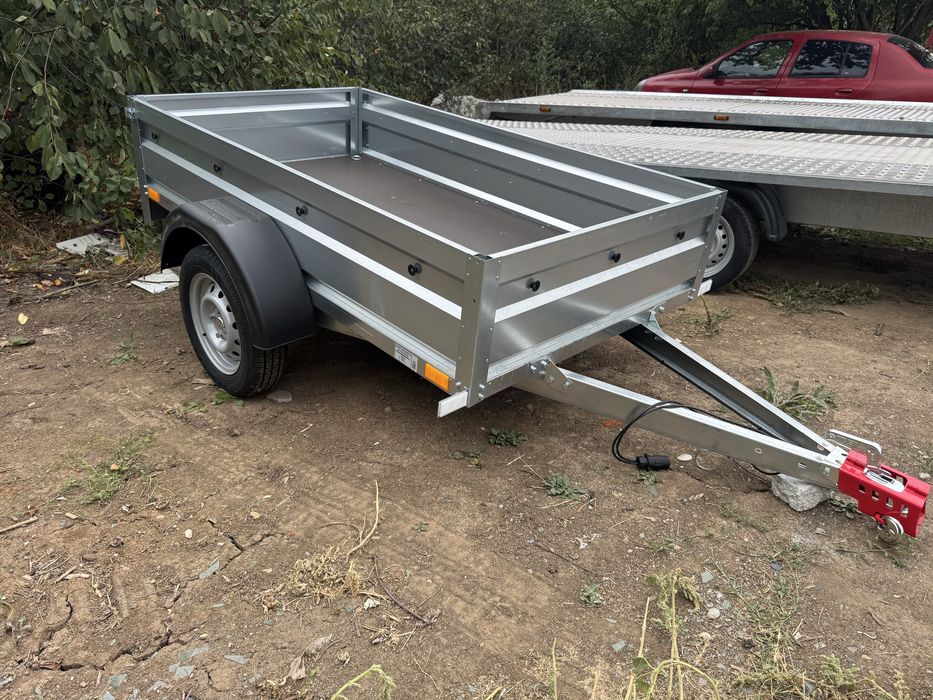 Remorcă 750 Kg nouă, dimensiuni 235x125 cm