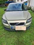 Vând  volvo  C30