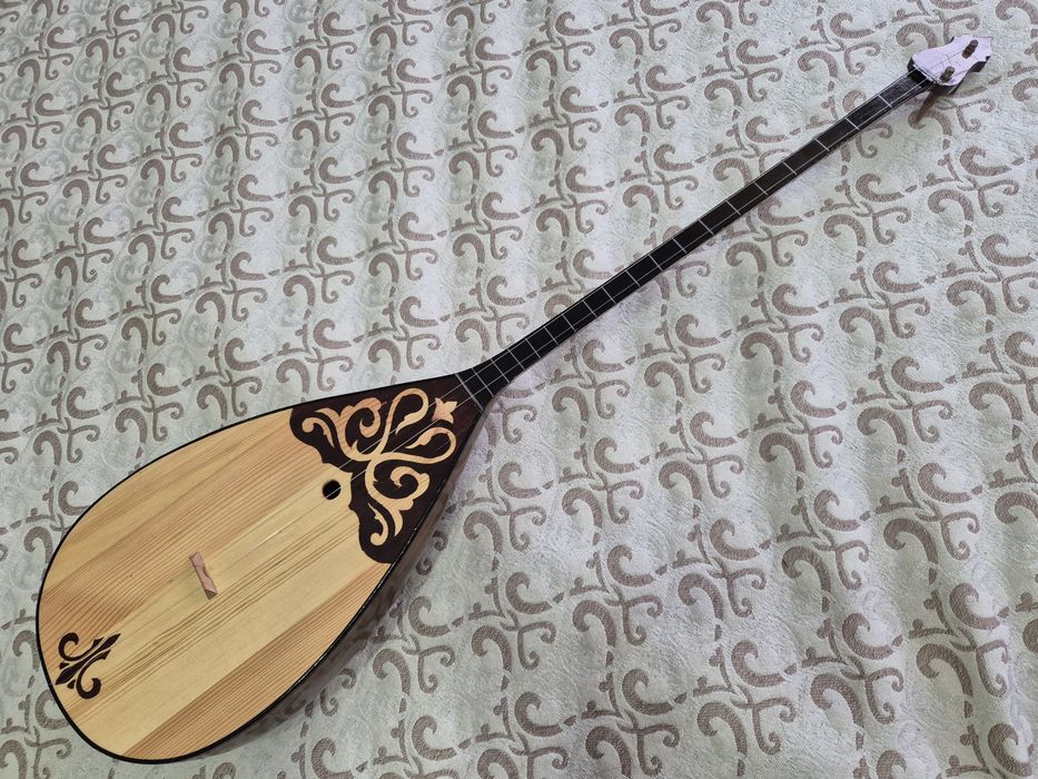 Домбыра 47 или 48 размер