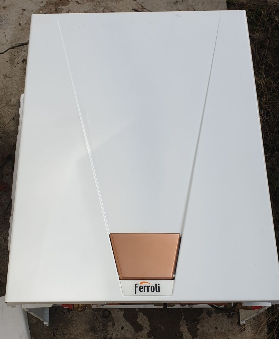 Ferroli NEW ELITE 60 F 24 Cu Boiler Dezmembrez piese reconditionate  !