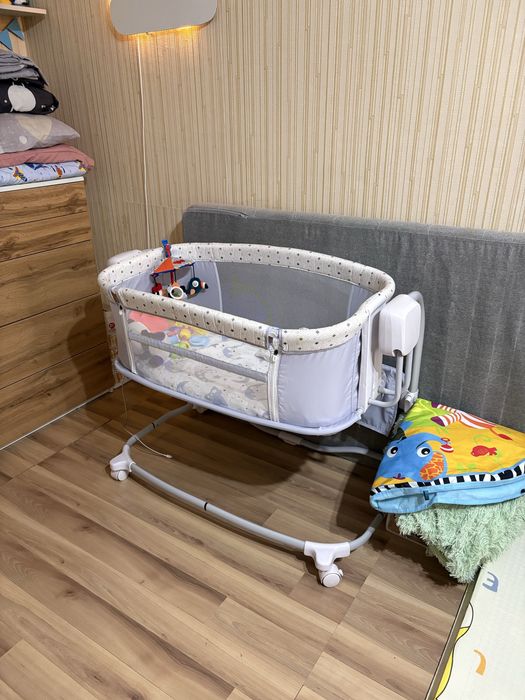 Кроватка люлька элетрическая