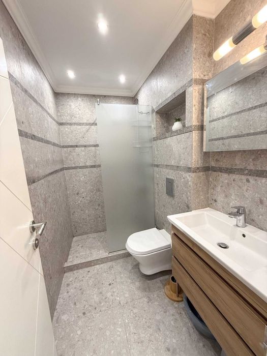 Дава се под наем Двустаен апартамент в София, Зона Б-18 - 55 кв.м за 612 € - Снимка #10