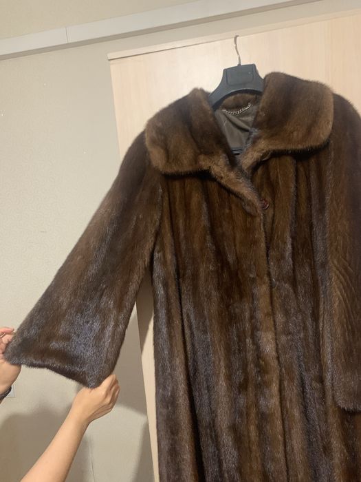 Продам норковую шубу!