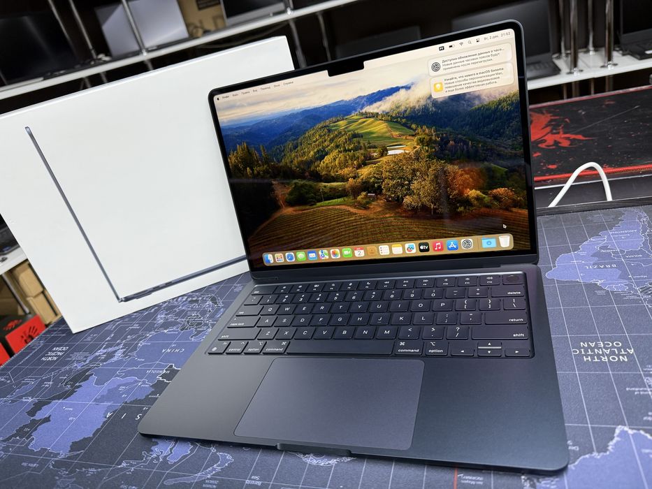 Macbook Air 13 M2 8Gb/256Gb/46ц
