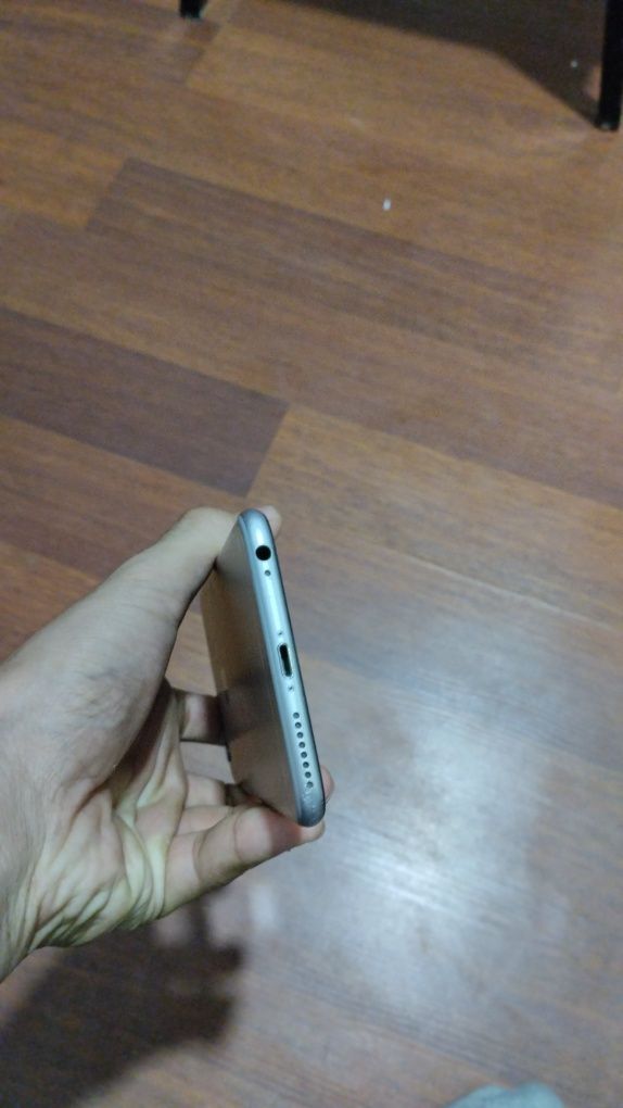 Iphone 6 sotiladi