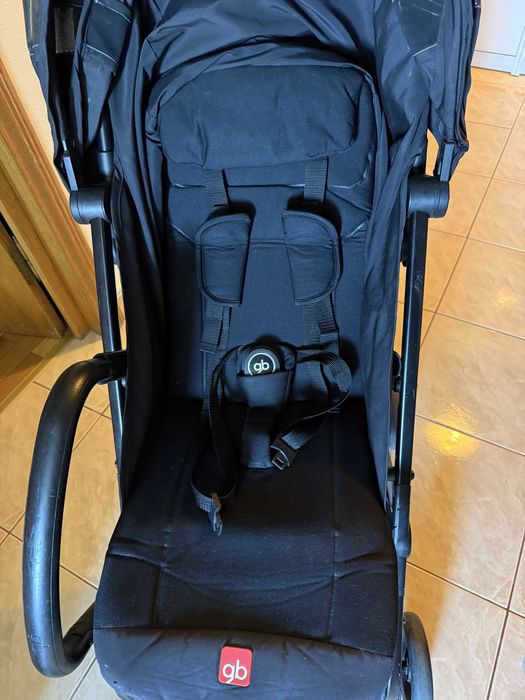 Carucior GB Qbit+ All Terrain - stare foarte buna