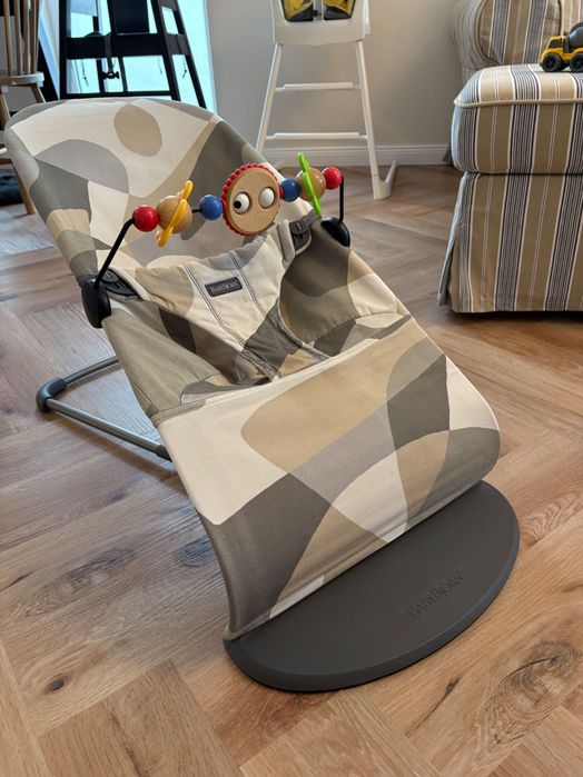 Balansoar BabyBjorn Bliss print Khaki/Green