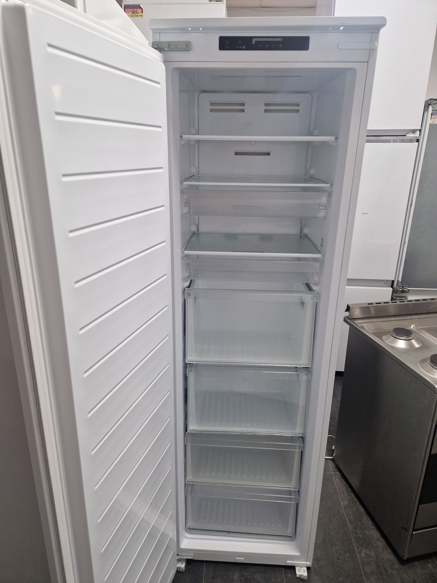 Фризер за вграждане Ikea 177 см No frost