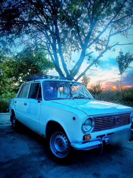 Jiguli 2101 yili-1974 narxini kelishamiz...