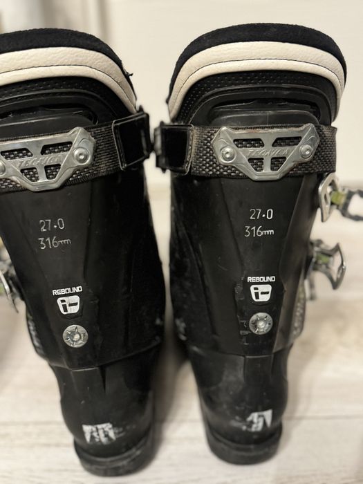 Vand echipament ski complet