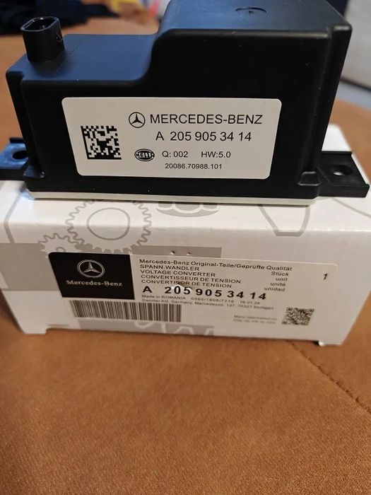 Оригинален стабилизатор на напрежение 2059053 за Mercedes W205 W2