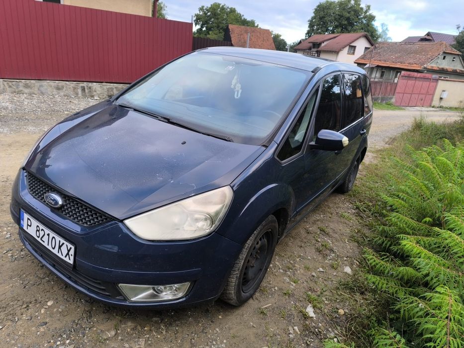 Vând Ford Galaxy