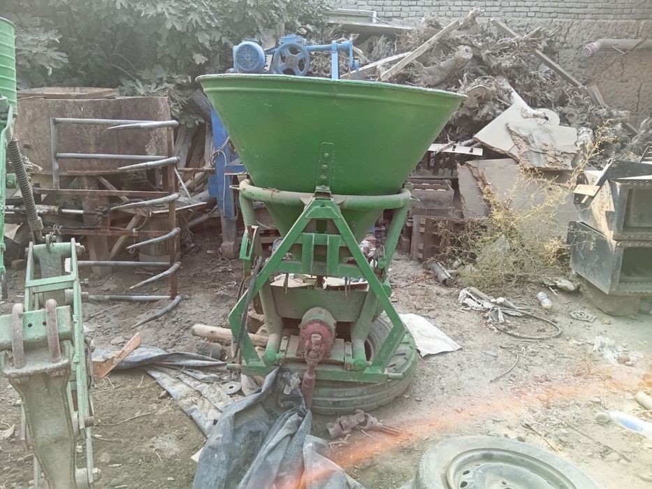 Zudlik bilan NRU -oʻgit sepgich sotiladi  xolati źoʻr 8 mln