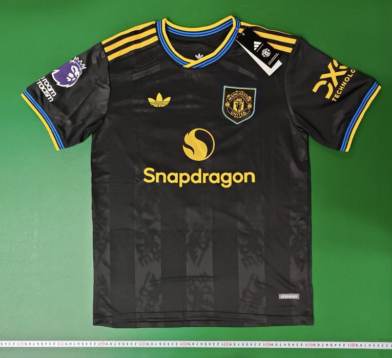 Tricou Mbeumo manchester united