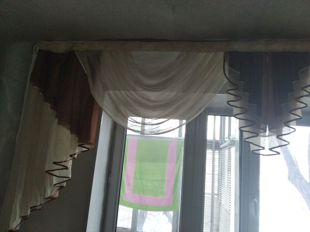Продам чехлы жаккардовые на тройку