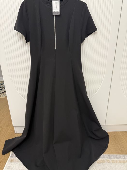 Элегантное платье