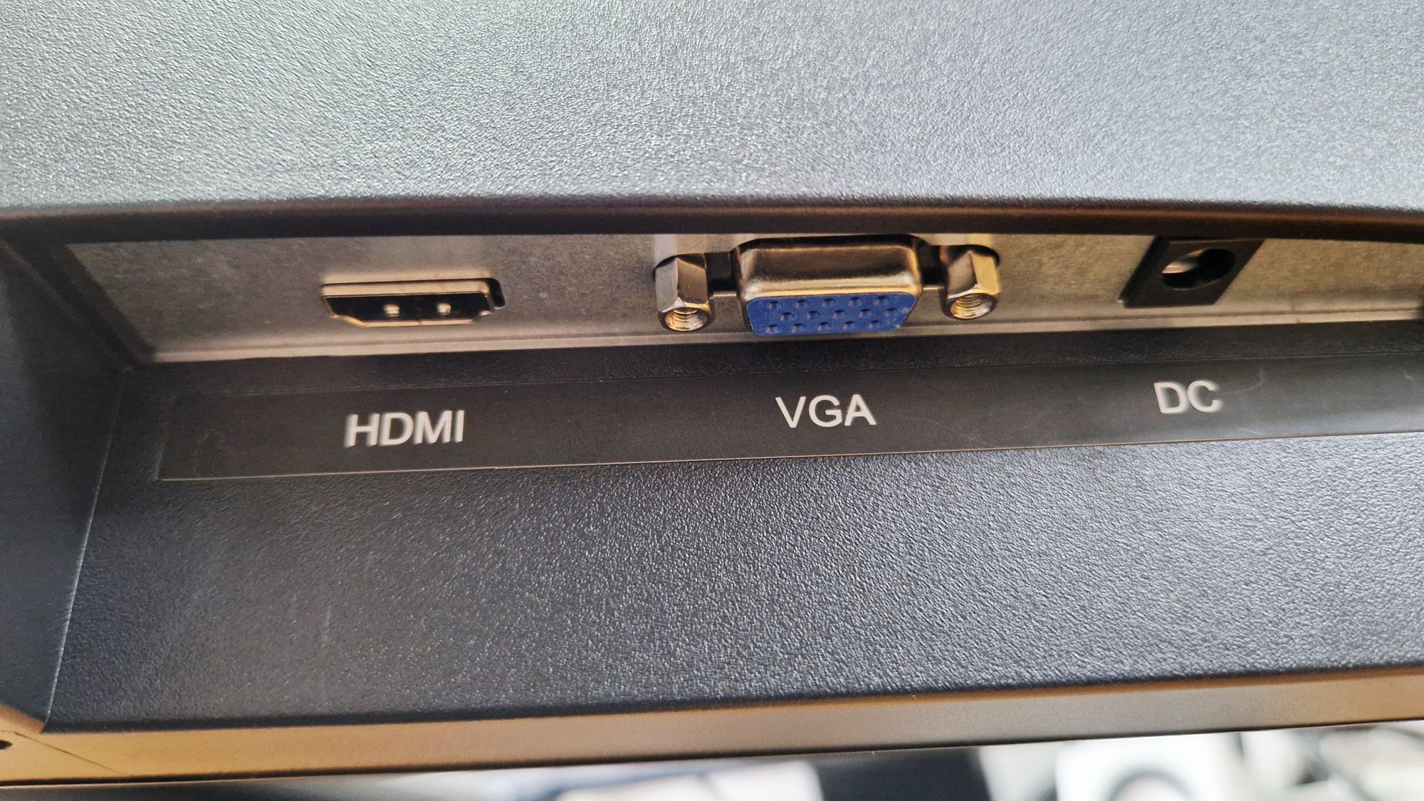 Монитор диагональ 22 дюйма 75Hz