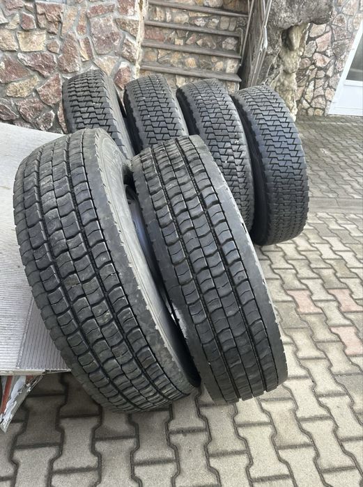 Cauciucuri camion (295/80 R22,5)