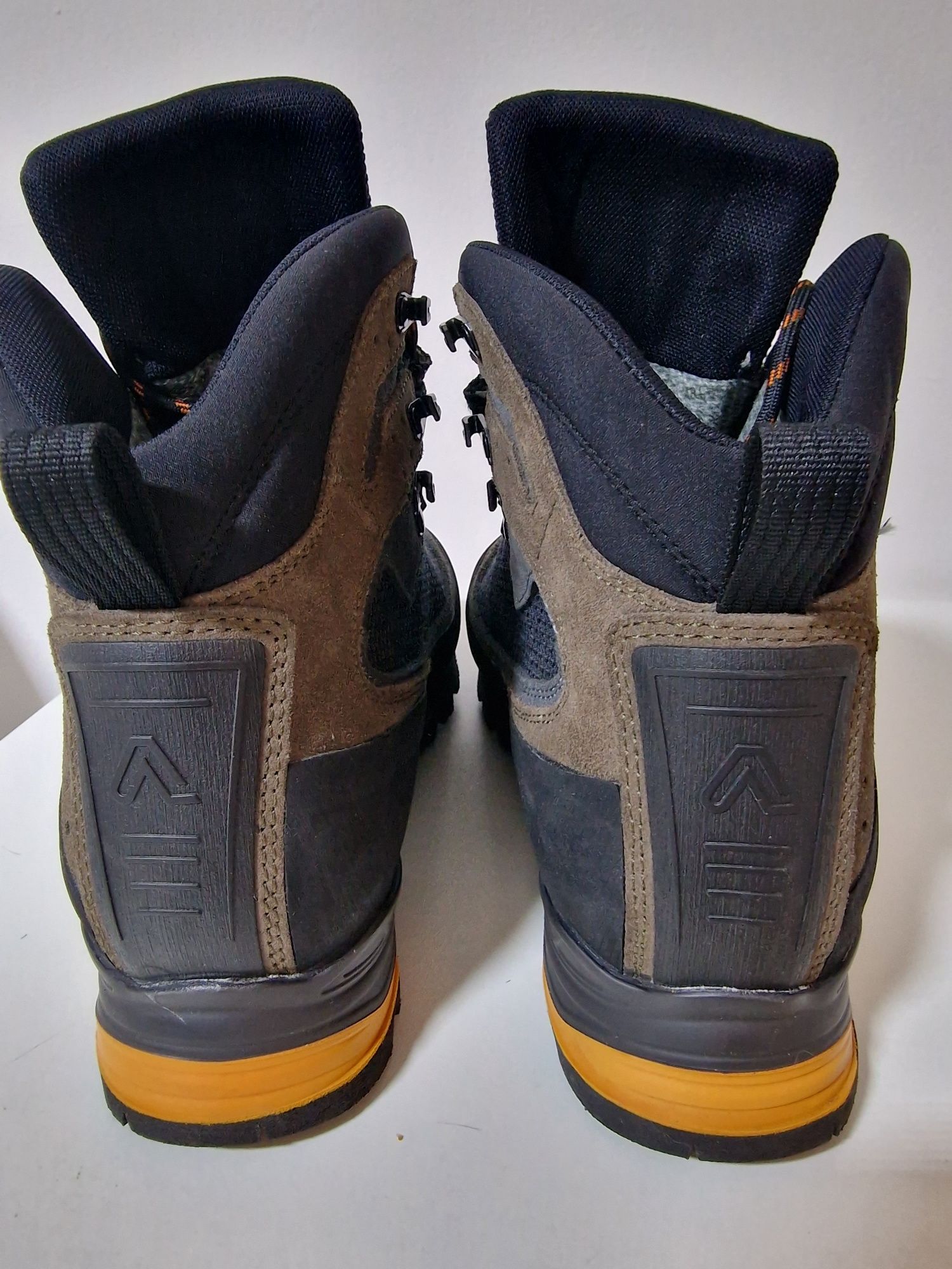 ASOLO Bocanci impermeabili XHUNT BOARTRACK GORetex 42