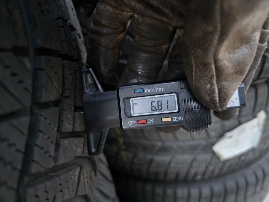 4бр Зимни гуми 215 60 16 - Hankook - DOT 2022