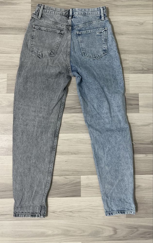 Дънки Bershka.