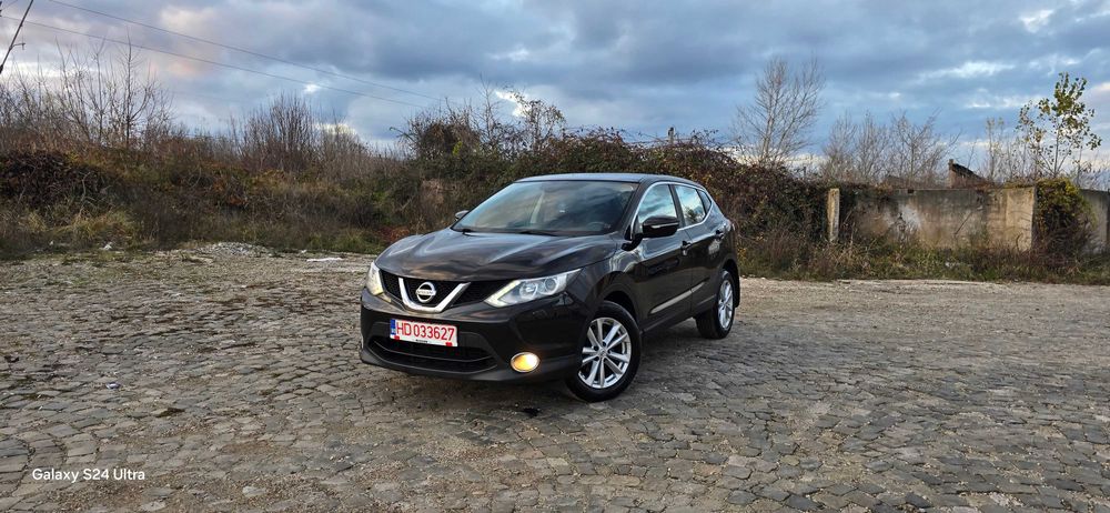 Nissan Qashqai/2015/1,5 DCI/110 CP/Clima/Navi/Pilot/Camera/Leduri/