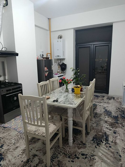 Квартира сотилади