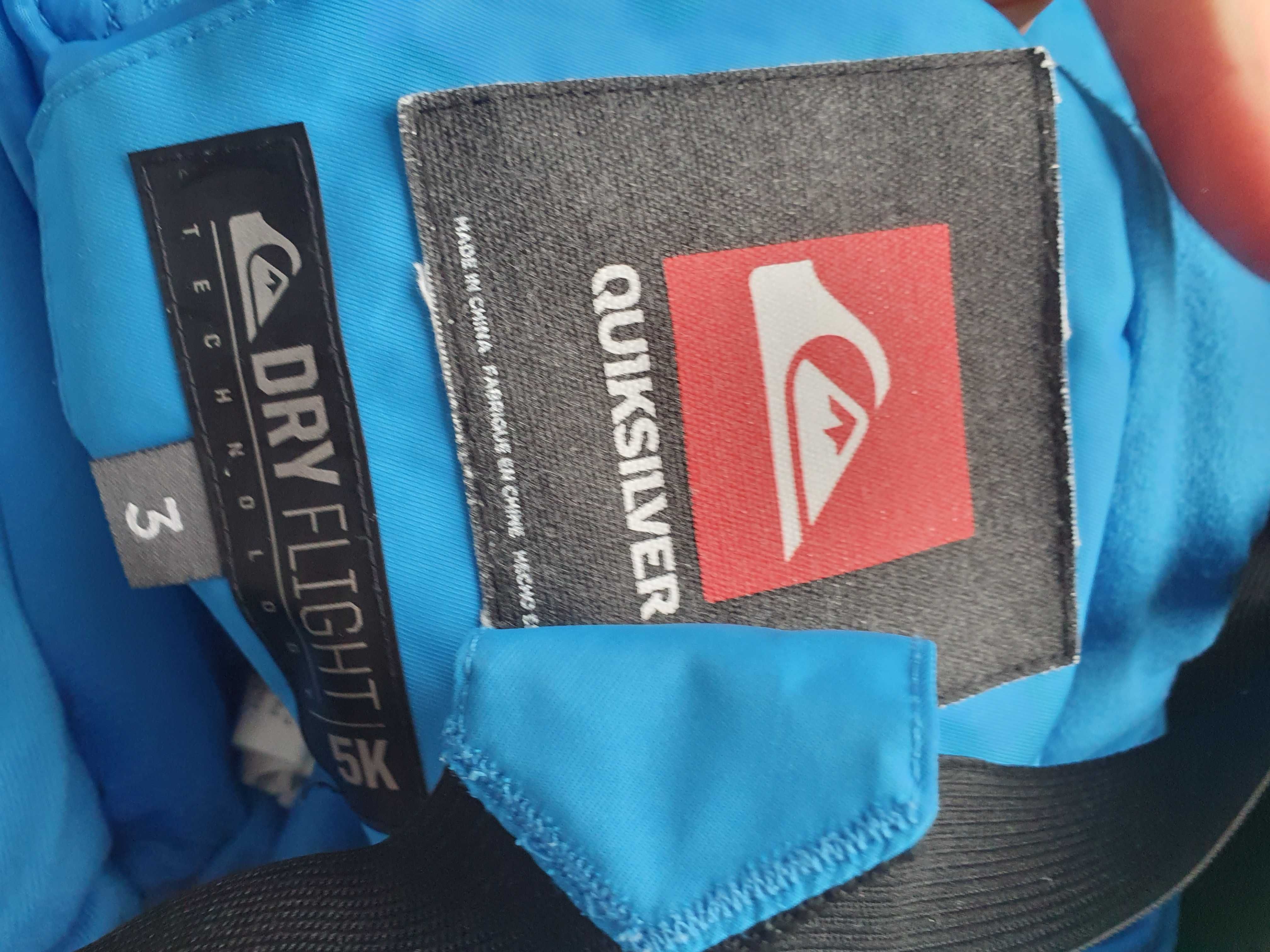 Пълен детски ски комплект Quiksilver яке,гащеризони2бр, полари 3бр, 3г