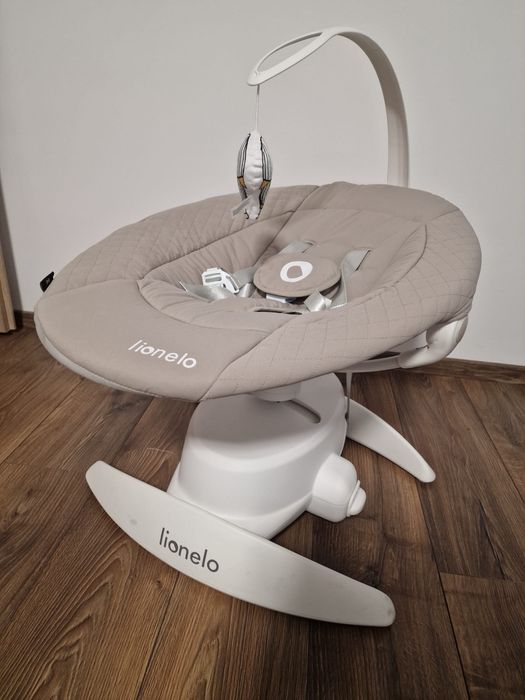 Balansoar electric Lionelo