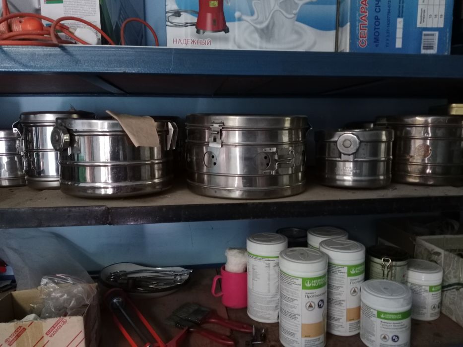 Продам медицинский биксы и инструменты