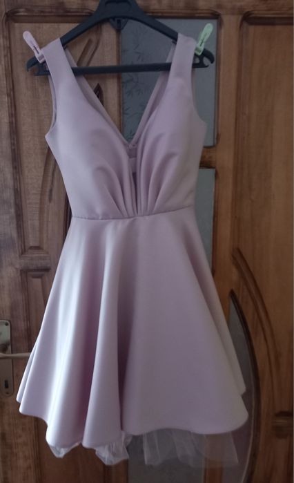 Vând rochie roz XS