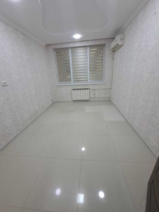 Офис Госпитальный 1-этаж 100 м² ремонт 4 кондиционера 2-линия