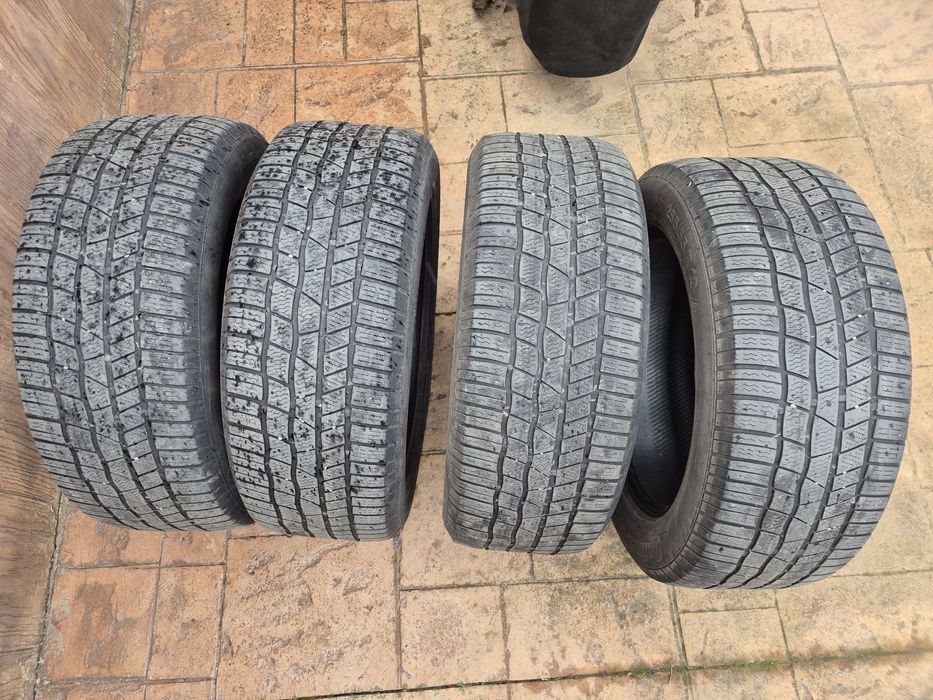 Cauciucuri Continental  de iarnă 255 55 19 în stare bună