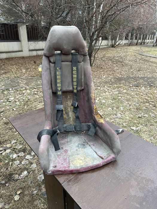 Спортивное Сиденье