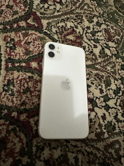 Айфон 11   128гб