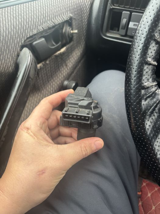 Датчик холостого хода Пассат Гольф Ауди