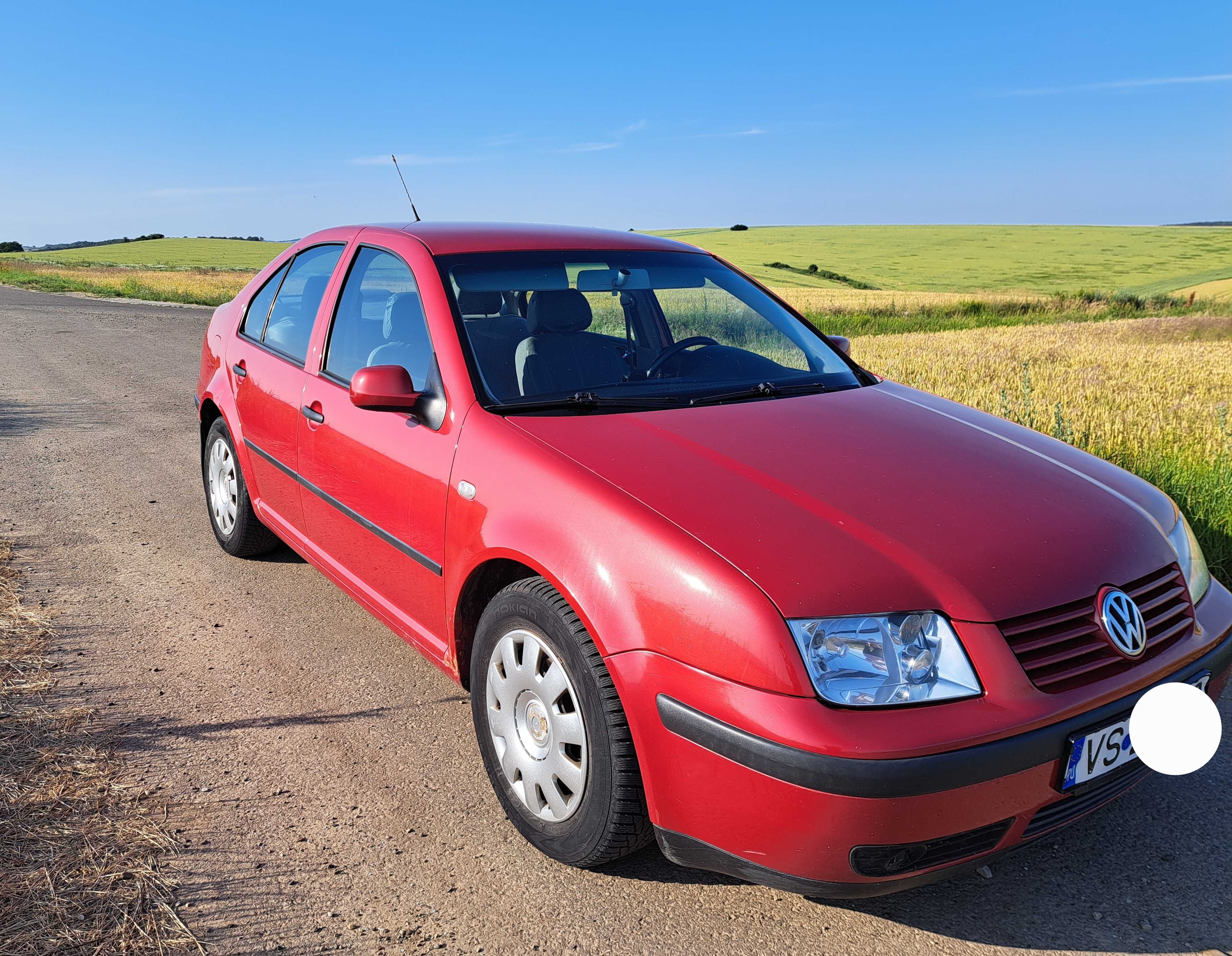 DE VÂNZARE! Volkswagen Bora, 1.6 benzină