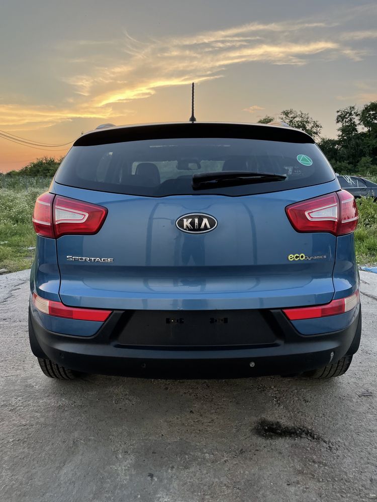 На ЧАСТИ KIA Sportage  3 Led   1.7CRDI 116кс