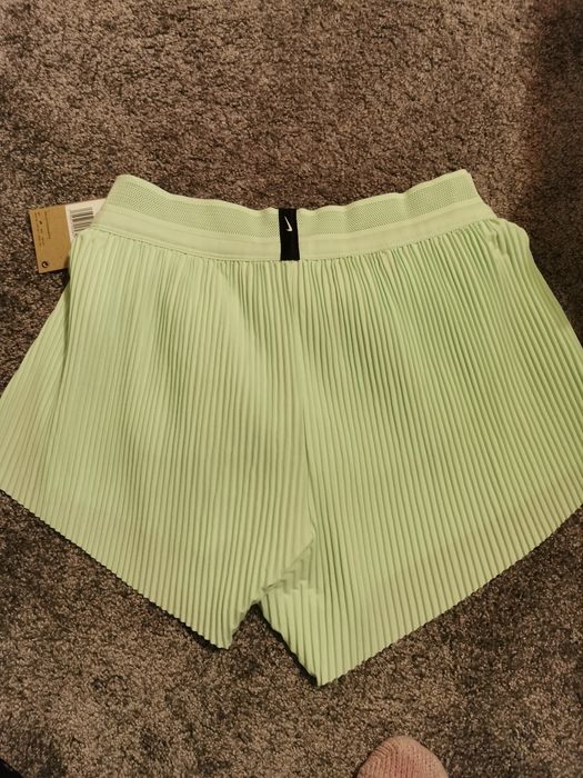 Nike Къси панталонки S