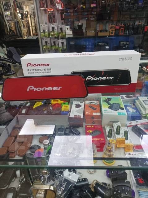 Видеорегистратор Pioneer. Полный экран. Камера 2в1