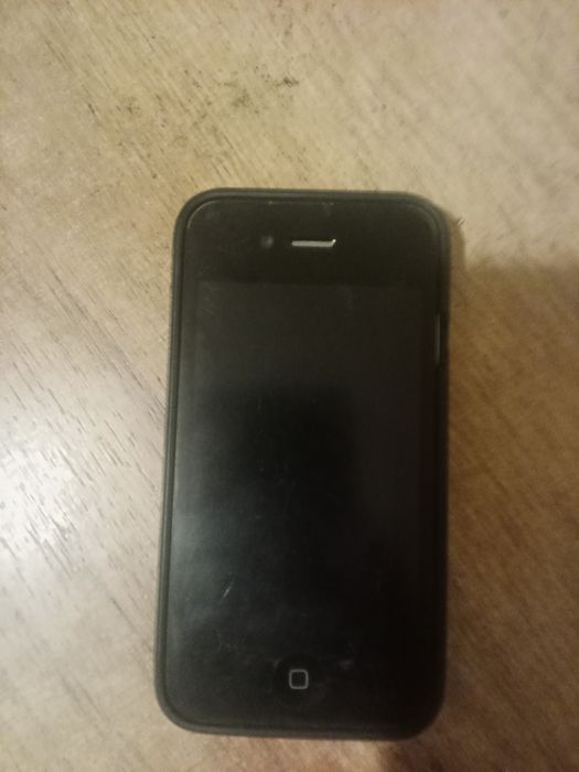 Айфон 4 в оригинале