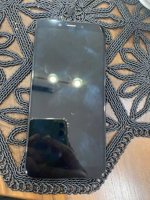 телефон на запчасти Xiaomi Mi A2 \6X