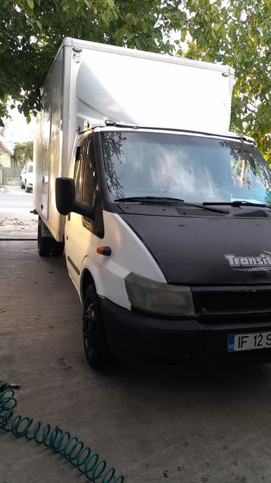 Debarasare apartamente garsoniere Transport