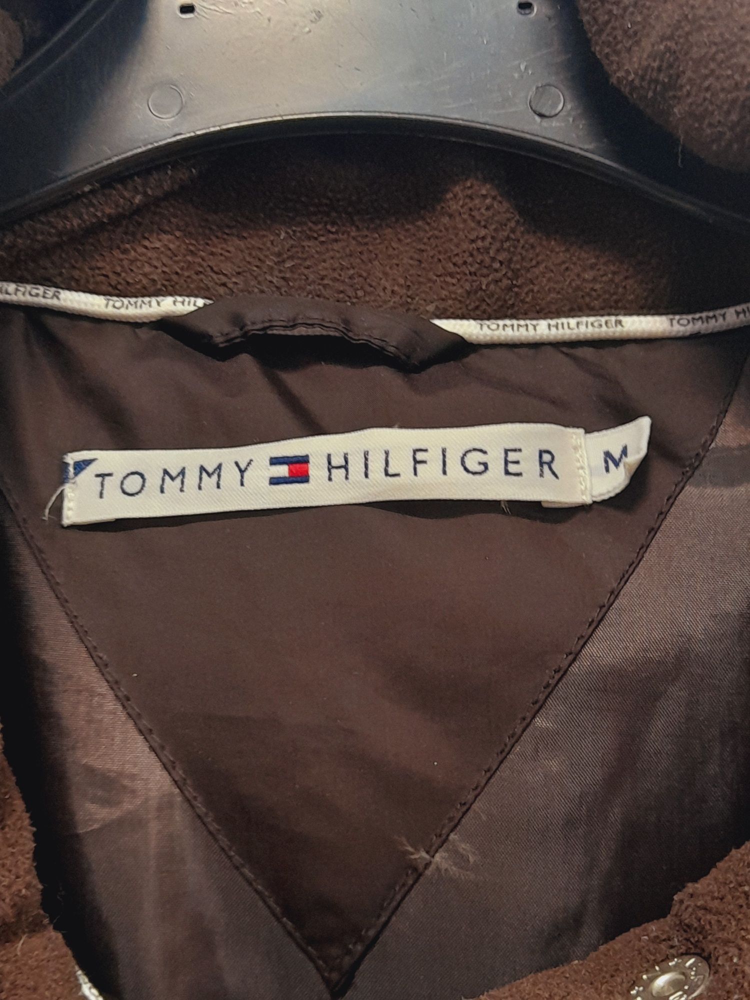 Vestă Tommy Hilfiger originală,  cu puf, pentru damă