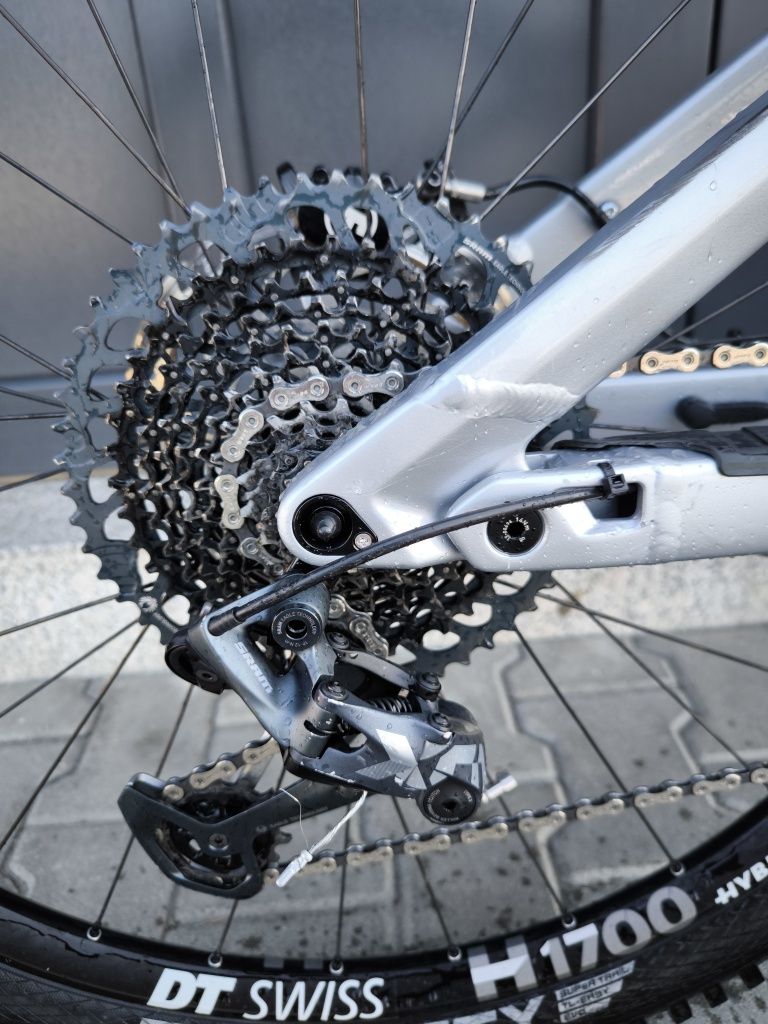 E-bike Radon Render,Cadrul mărime L,Roti 29 fata/spate,12 Viteze, 2022