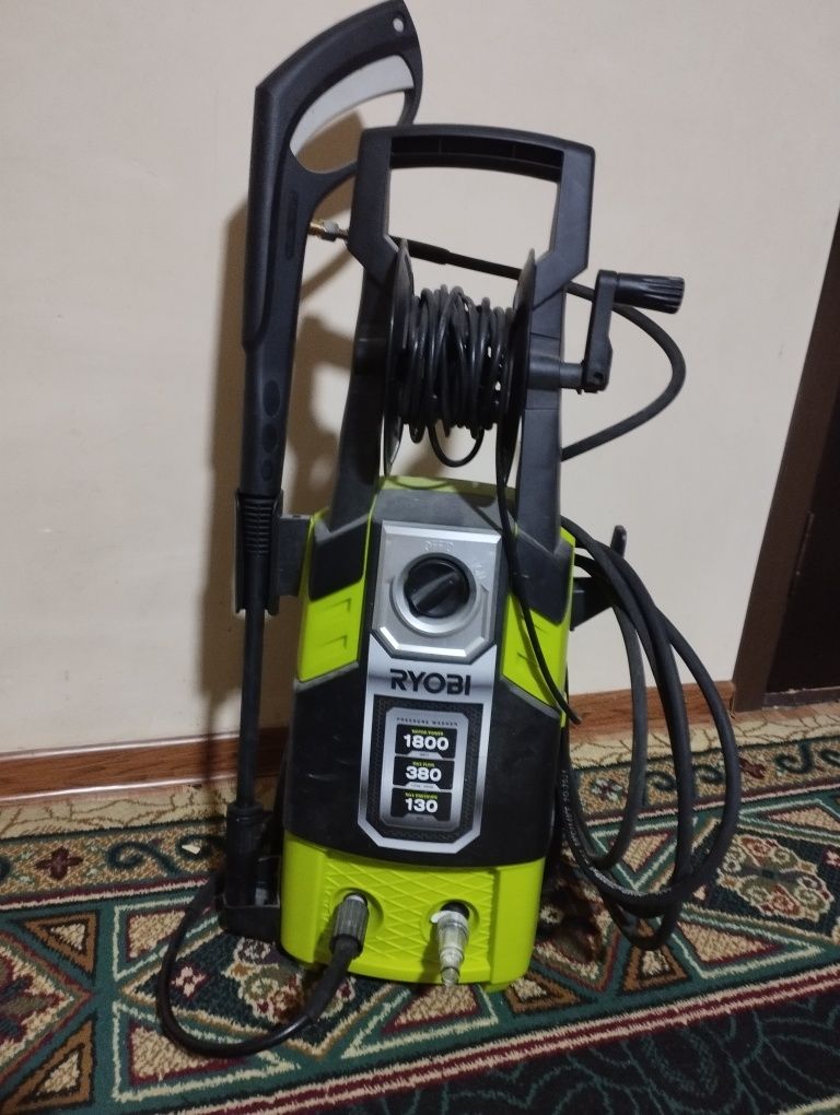 Карчер RYOBI 1800 W срочно продаю