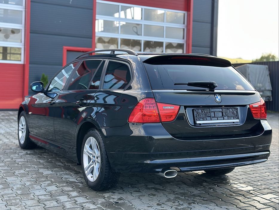 Bmw 320 / / x - drive  184 cp